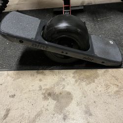 One Wheel (Like New)