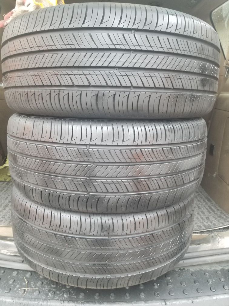 235/45/18 tires