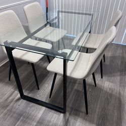 Kitchen Table 