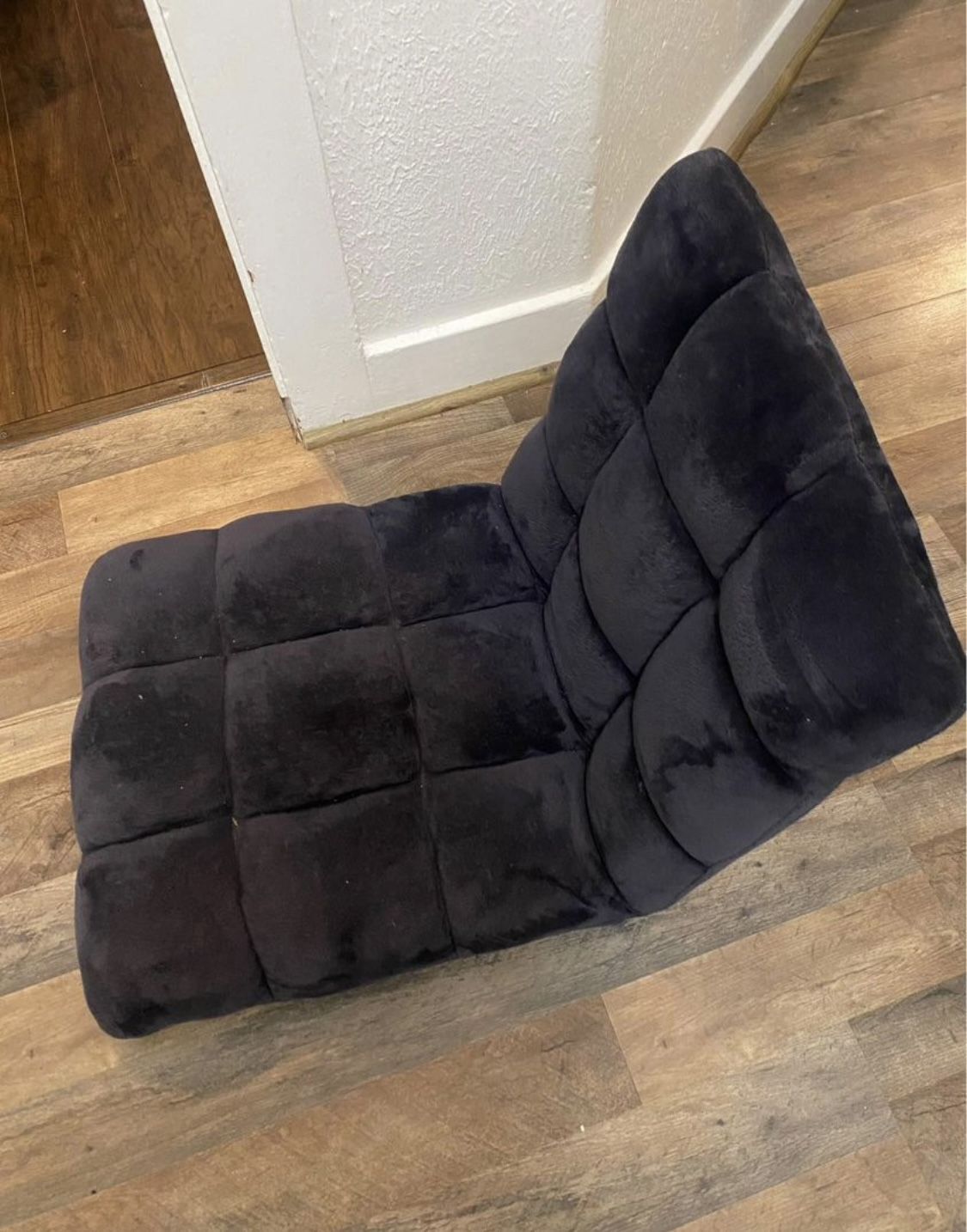 Adjustable Floor Chair 