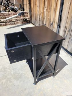 Nightstand with Drawer, Modern X-Design Side End Table, Bedside Storage Shelf for Bedroom, Living Room, Home Office, Black