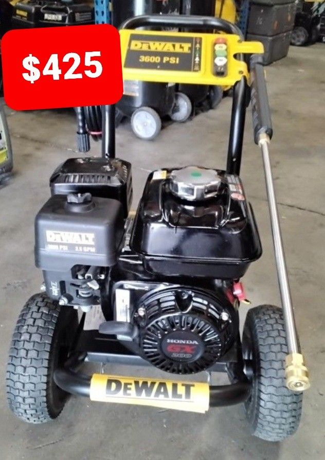 Dewalt 3600 psi 2 5 gpm gas cold water professional pressure washer