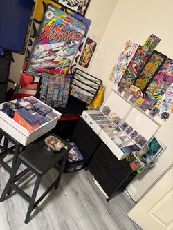 Selling whole Pokemon lot EVERYTHING