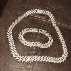 Silver TITANIUM Iced 20 Inch Chain With Bracelet 