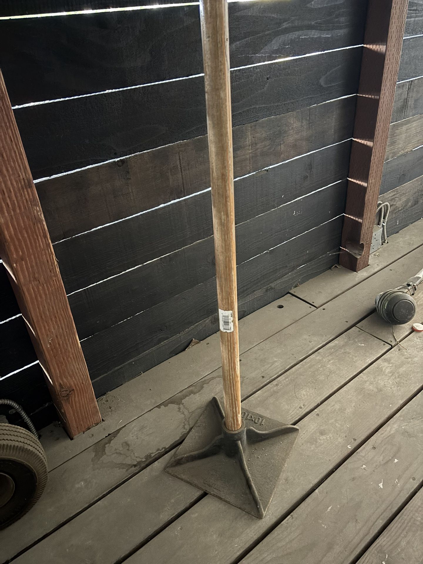 Dirt Tamper Tool, 10” X 10” - Almost New