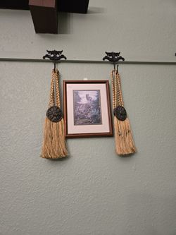 Decorative Wolf painting with tassels 