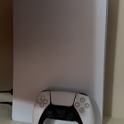 PS5 Console 