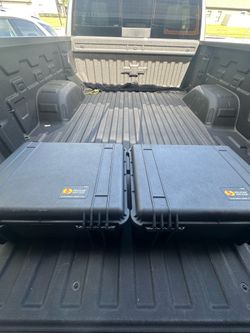 Pelican 1550 Protector Case Hard Waterproof Storage Case 20.6" x 17.1" x 8.7"