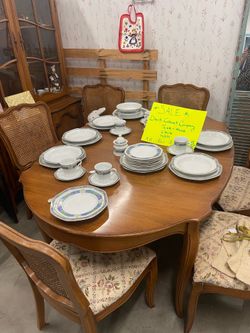 Davis cabinet company dining table chairs and hutch