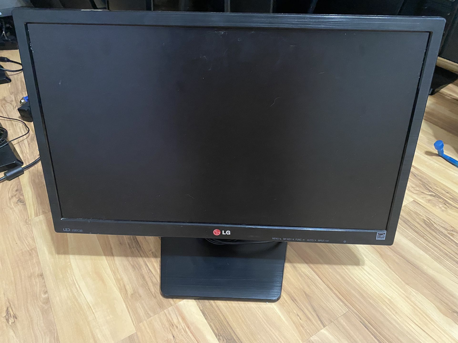 LG Monitor Model #22EN33TA