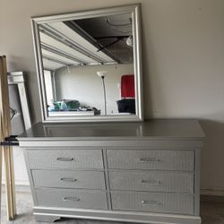 Queen Size Bedframe And Dresser