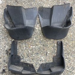 1(contact info removed) 4 Doors Civic Mud Guard