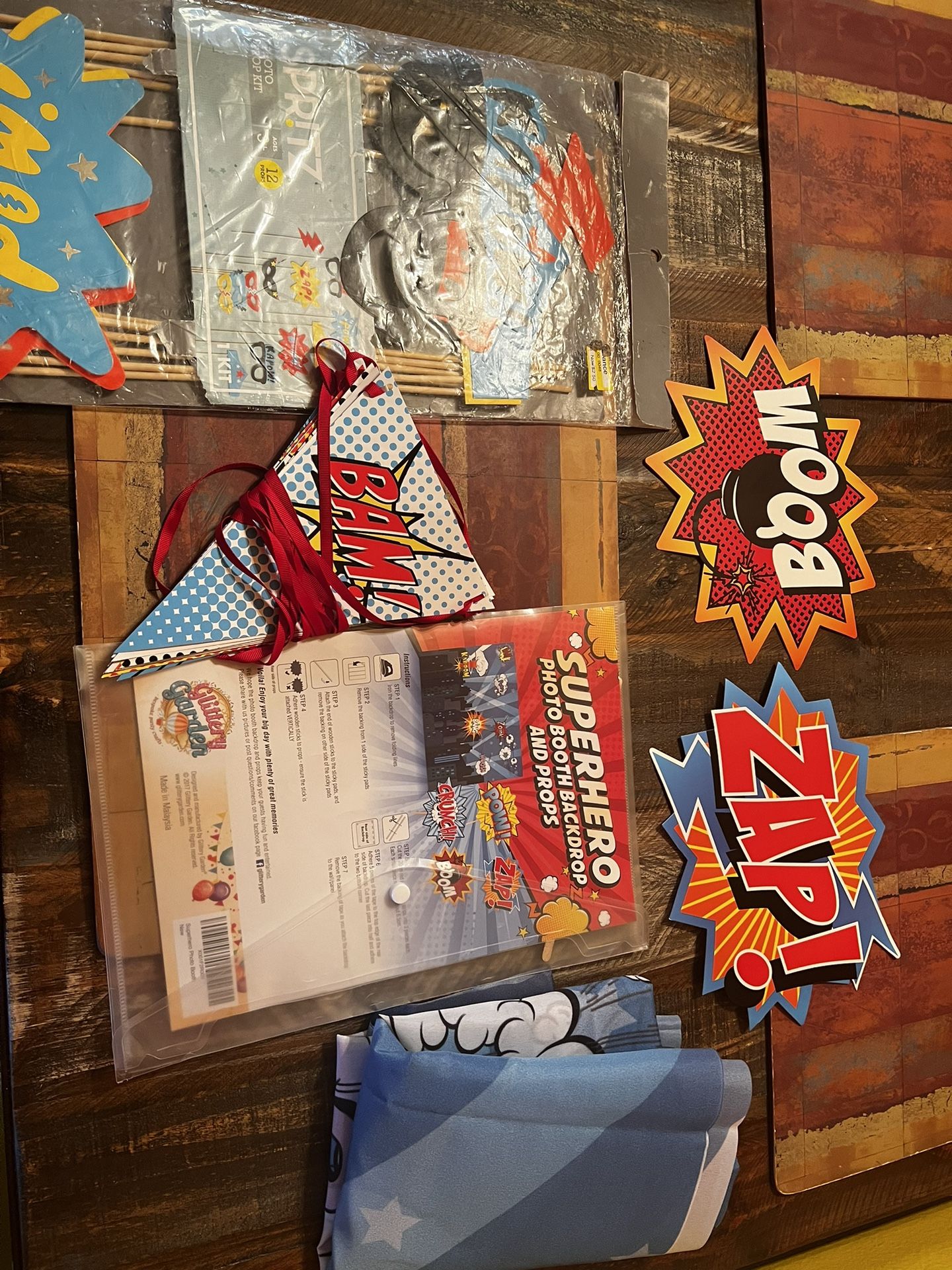 Super Hero Party Decor