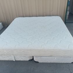 King Mattress And Box Spring 