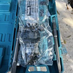Brand New Makita  Demolition Jack Hammer 