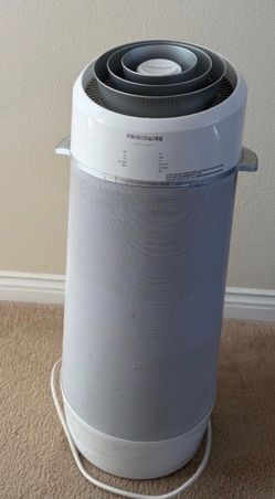 Frigidaire portable air conditioner excellent condition!!