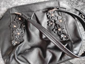 Woman's Black "Elle"  Handbag!