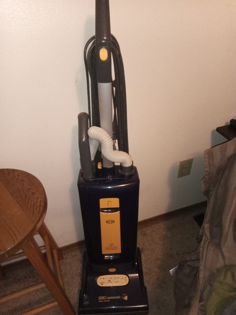 Sebo X4 German Vacuum