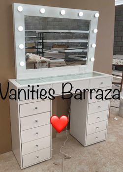 Make up vanity