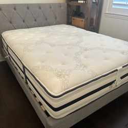 Tufted Style Grey Bed Frame 