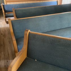 (Free)Pews & Pool Pit Stand