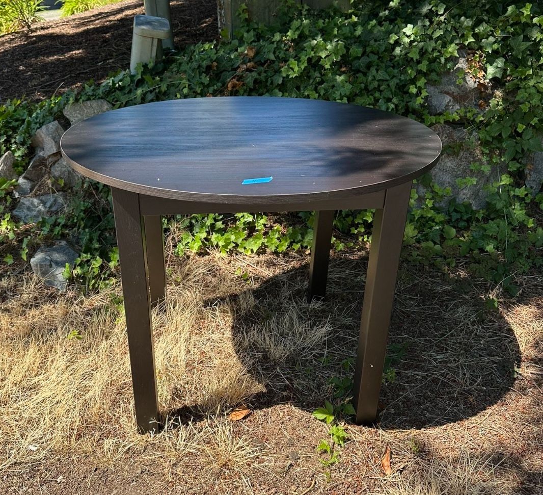 Free Table