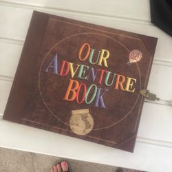 Scrapbooking adventure book