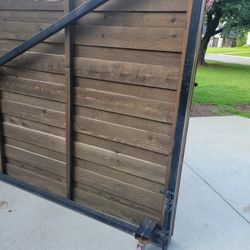 Large Gate