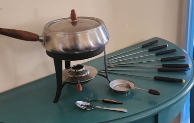 Vintage Fondue Set 