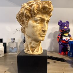 Michael Angelo