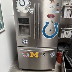 refrigerator 