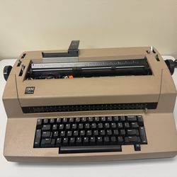 IBM Correcting Selectric III Typewriter