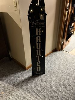 Haunted house Halloween Decoration/ Lighted