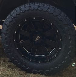 Toyo MT tires 35x13.50x20