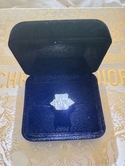 Mossinite ring size 7 on 925