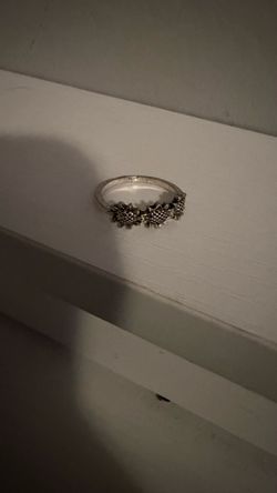 Silver Floral Band Ring