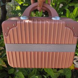 Portable Hardshell Suitcase