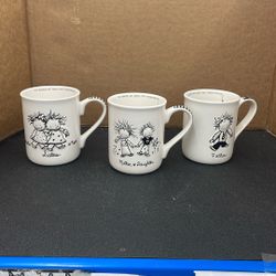 3 Family Mugs. Item No581 ( Shopgoodwill)