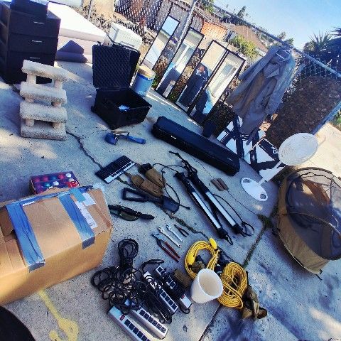 Let's Play "Offer Up"