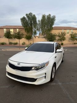 2016 Kia Optima Sedan