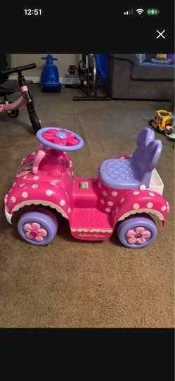Minnie Mouse Car