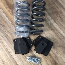 1999-07 Chevy Silverado 3/2 Drop Kit