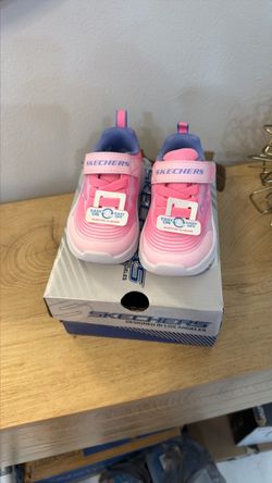 Skechers Kids Sneakers Size5
