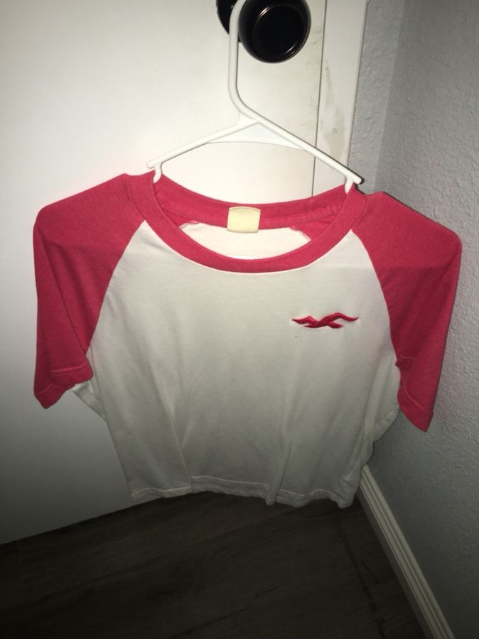 Hollister Men’s Baseball Tee