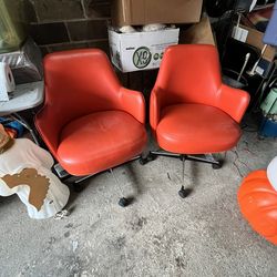Pair Vintage Retro Club Roller Swival Chairs Orange  Chrome