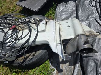 MOTOR EVIRUDY