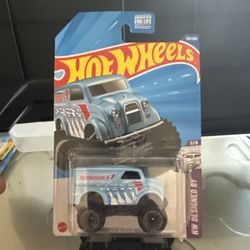 Hot Wheels Land Rover Defender 90 #210 