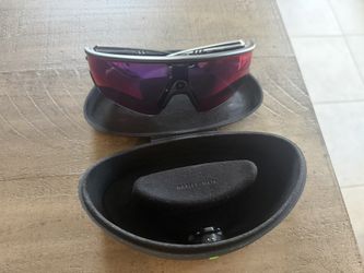 OAKLEY VANGUARD META SUNGLASSES