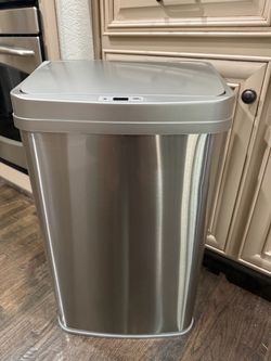 Kitchen Trashcan