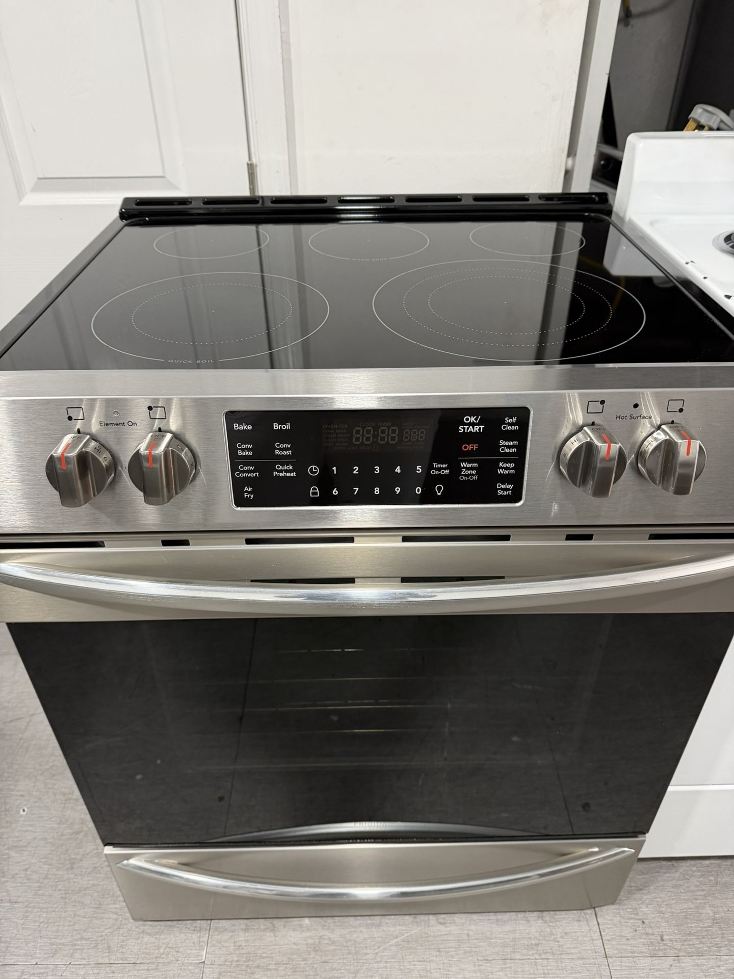 Frigidaire Slide In Electric Stove